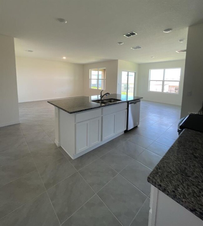 Building Photo - 1779 Buckeye Rd