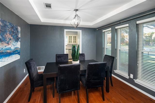 Building Photo - 3528 Pinehurst Dr