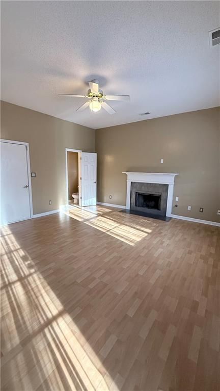 Building Photo - 2945 Highland Hill Pkwy