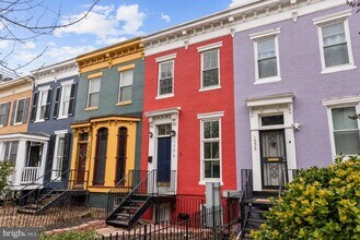 Building Photo - 1534 8th St NW