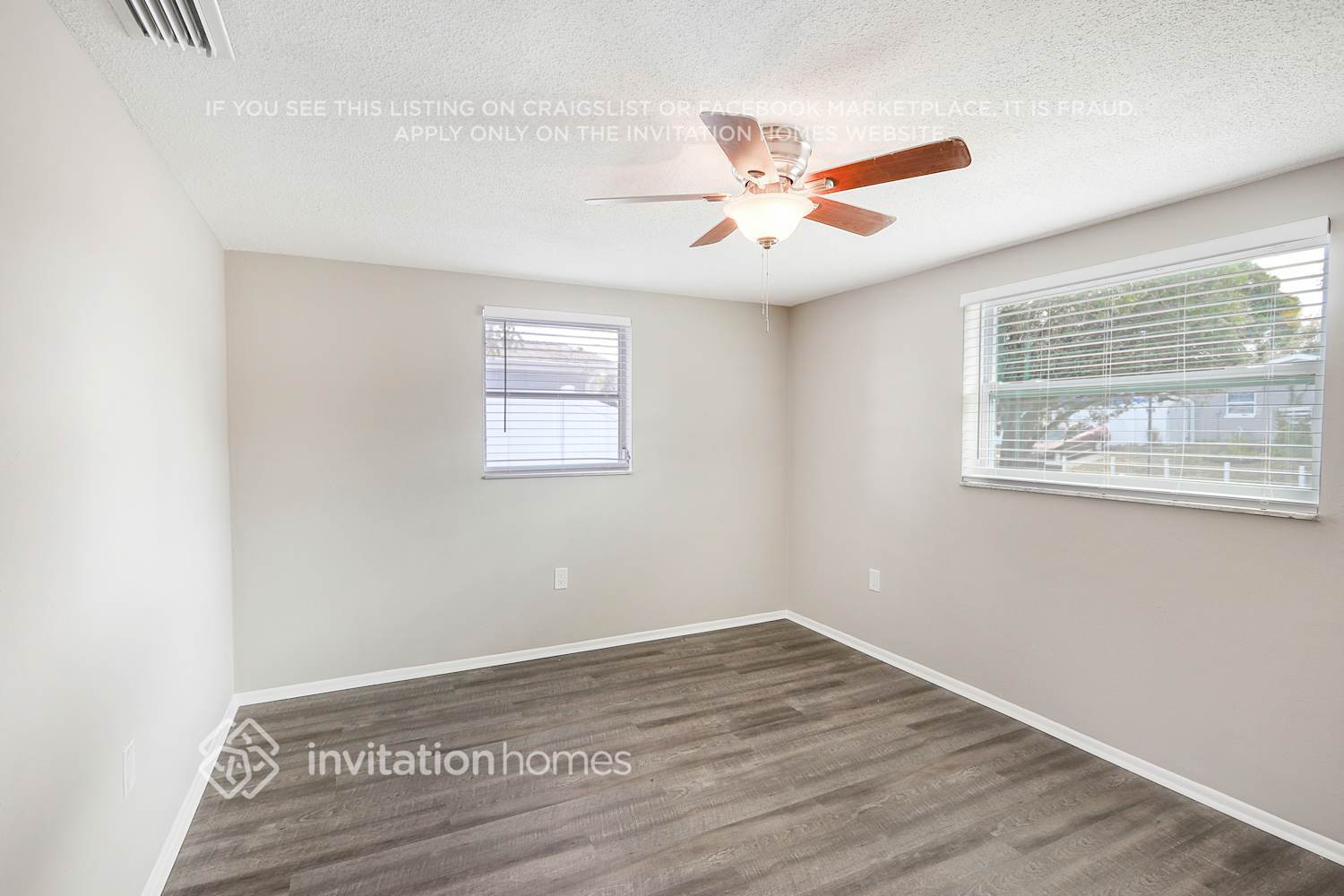 Building Photo - 7935 Fox Hollow Dr