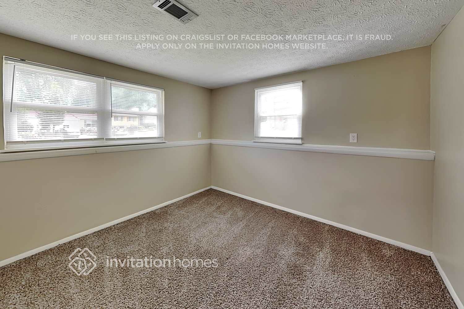 Building Photo - 390 Hembree Forest Cir