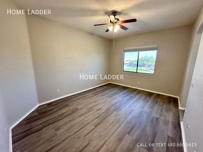 Building Photo - 13201 W Rimrock-