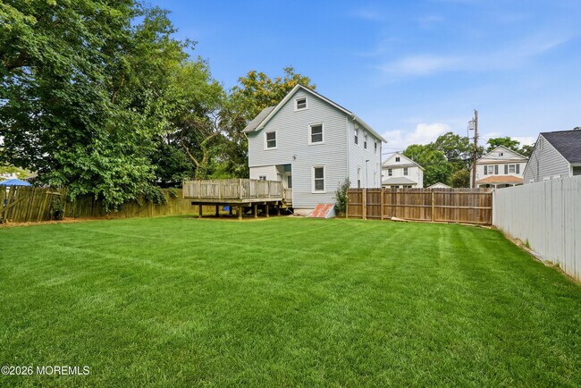 Building Photo - 236 Seaview Ave