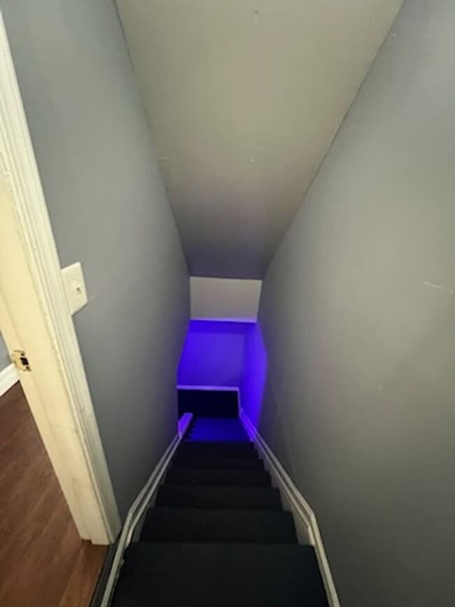 Building Photo - Beautiful 3 Bedroom 1.5 Bathrooms Anne Arundel County Town Home