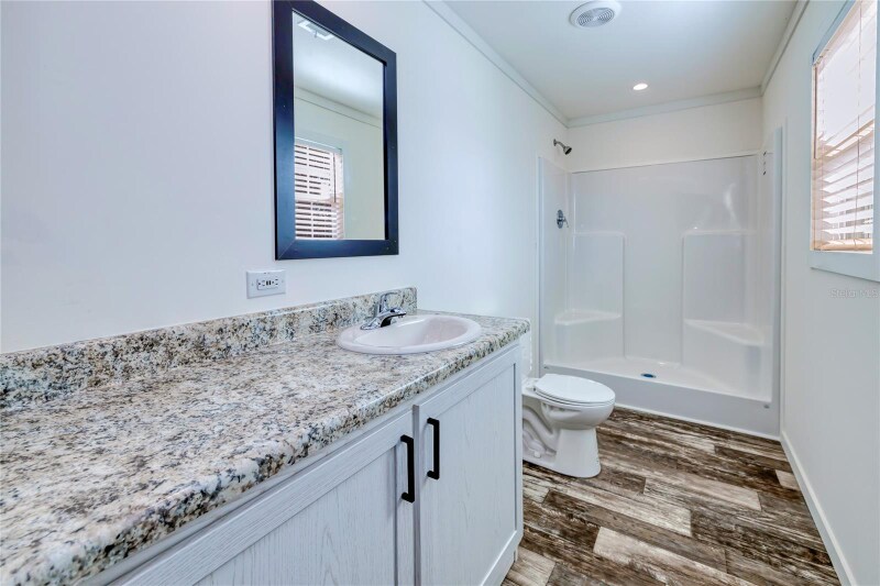 Building Photo - 6720 Villaview Dr