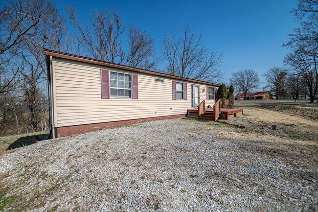 Building Photo - 3 Bed 2 Bath South Columbia