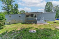 Building Photo - 220 Lakeshore Dr