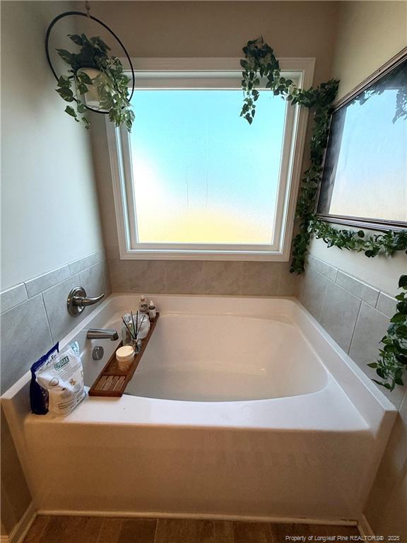 Building Photo - 2150 Stonewash Dr