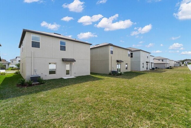 Building Photo - Like New Home For Rent in Touchstone!