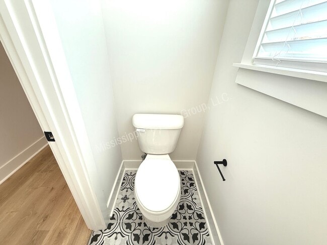 Building Photo - 4BD/4.5BA IN THE RESERVE PHASE II
