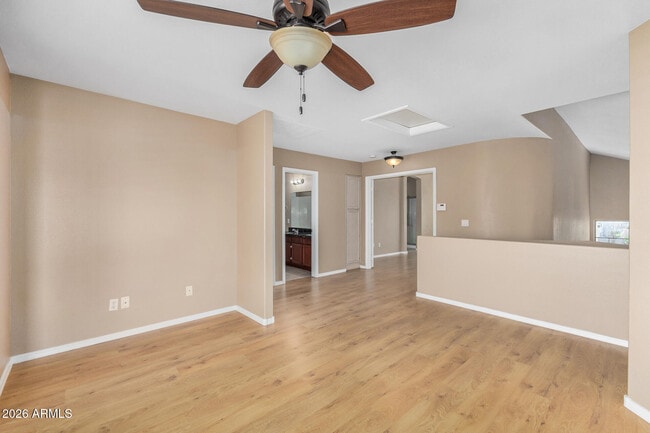 Building Photo - 4334 E Anderson Dr