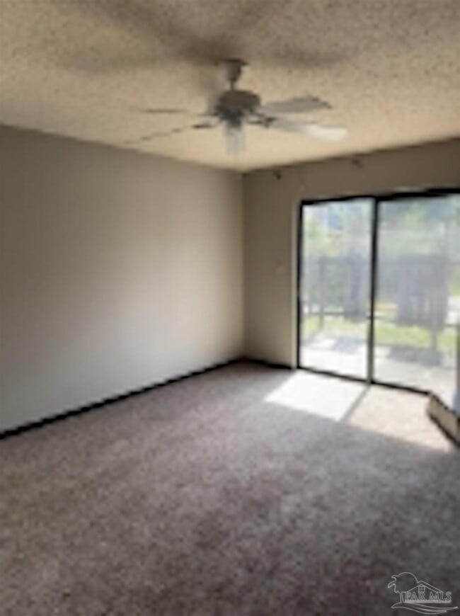 Building Photo - 455 Stara Cir