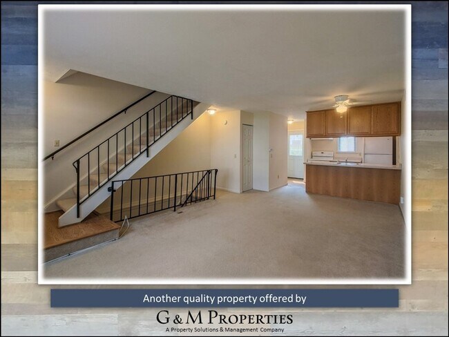 Building Photo - 2 Bedroom Townhome - Available off of Fren...