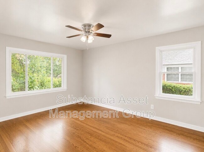 Building Photo - 4713 N Harvey Pkwy