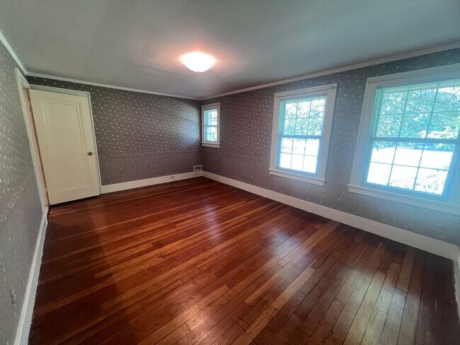 Building Photo - Spacious Four Bedroom Home in Byron Center!