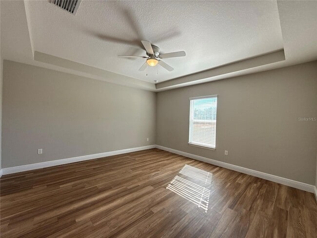 Building Photo - 309 Locust Rd