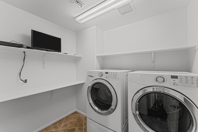 Building Photo - 11459 E Desert Raptor Loop