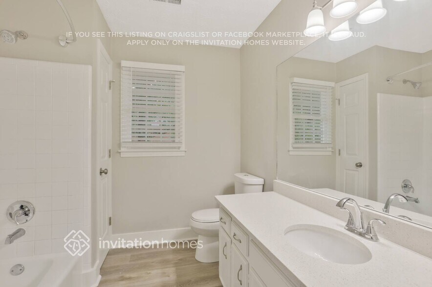 Building Photo - 2579 Hickory Cove SW