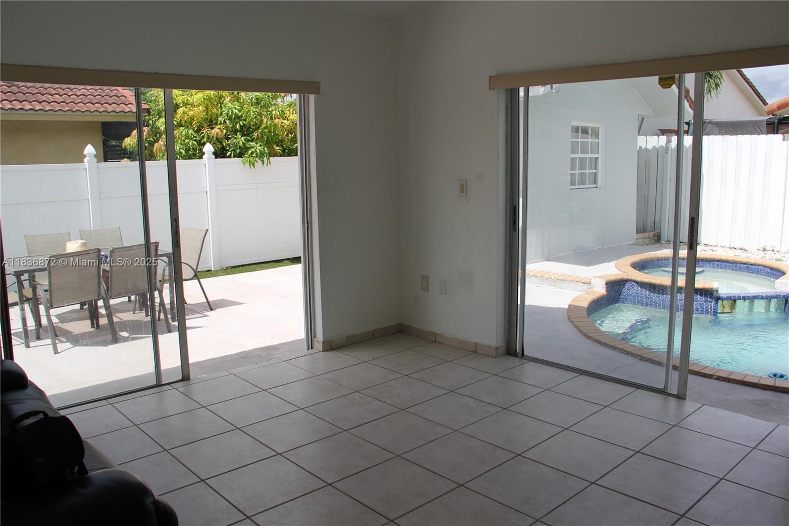 Building Photo - 5402 SW 144th Ct