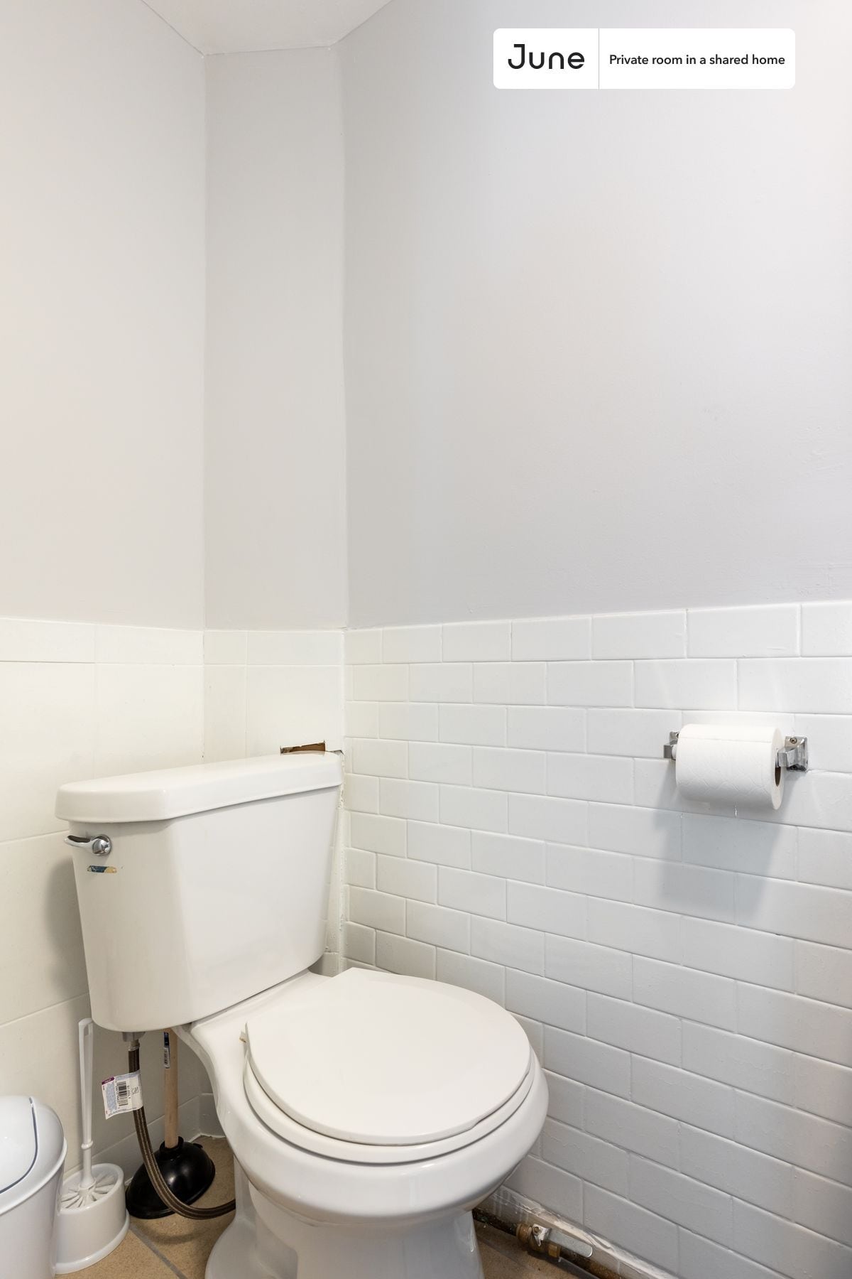 Building Photo - Room in Shared 2 bed/1.5 bath home