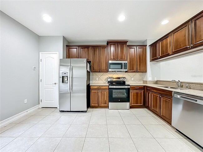 Building Photo - 3805 Messina Dr