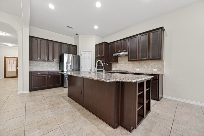 Building Photo - 613 West Fork