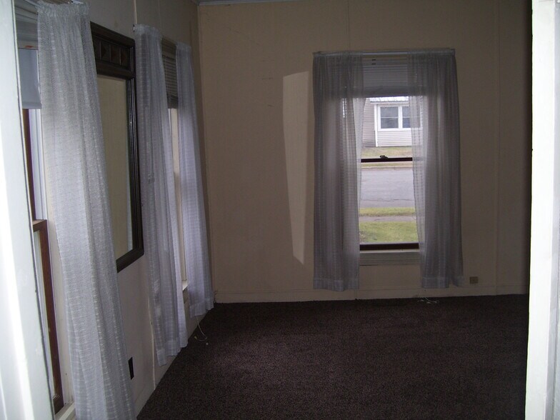 Building Photo - 333 Washington Ave