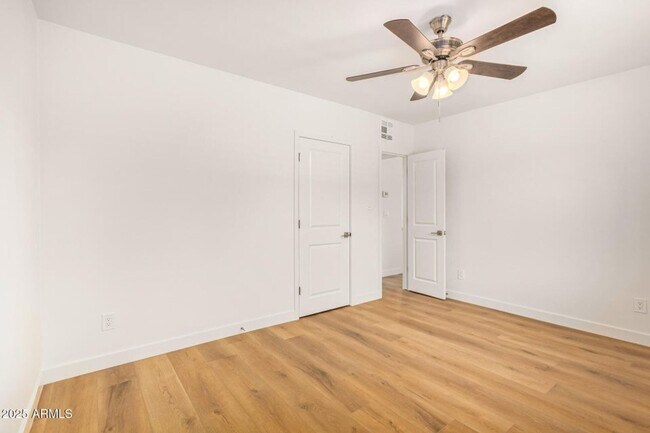 Building Photo - 2-bedroom, 1-bath duplex by ASU