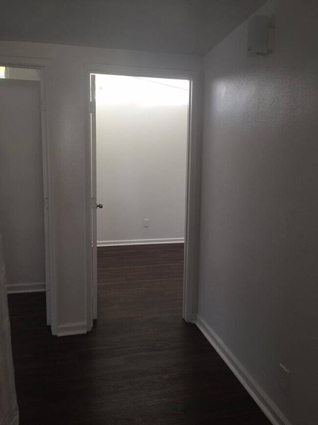 Building Photo - House for rent
