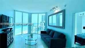 Building Photo - 6515 Collins Ave