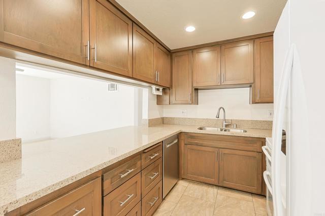 Building Photo - 590 Telegraph Canyon Rd