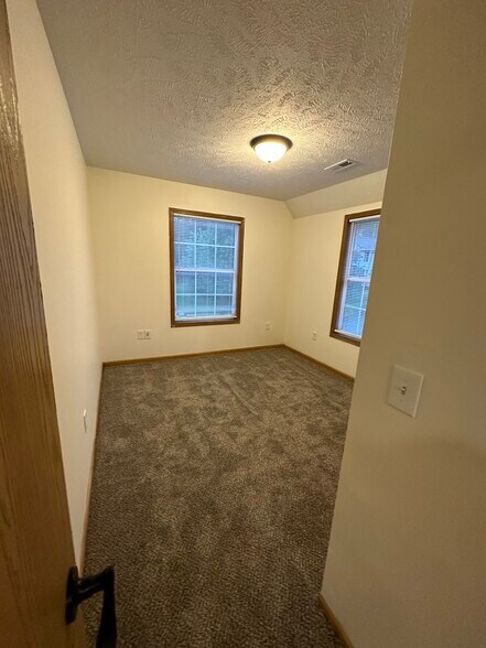 Bedroom #1 - 407 E Jackson St