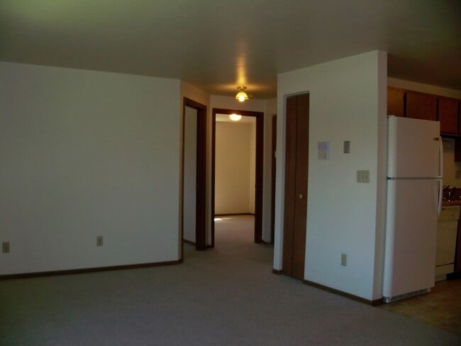 Building Photo - Pecan Place 2 Apartments