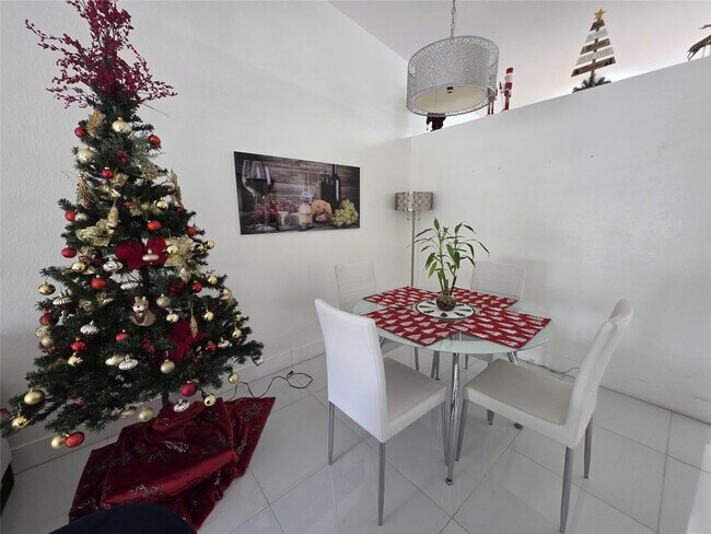 Building Photo - 7635 NW 181st St