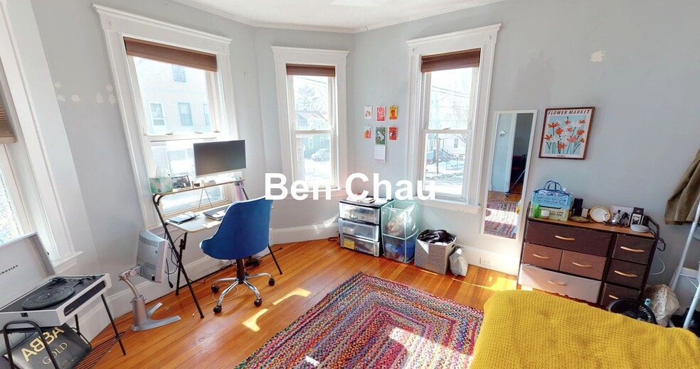 Building Photo - 243 Summer St