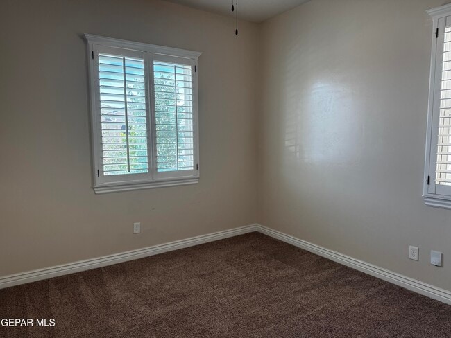 Building Photo - 12357 Desert Dove Ave