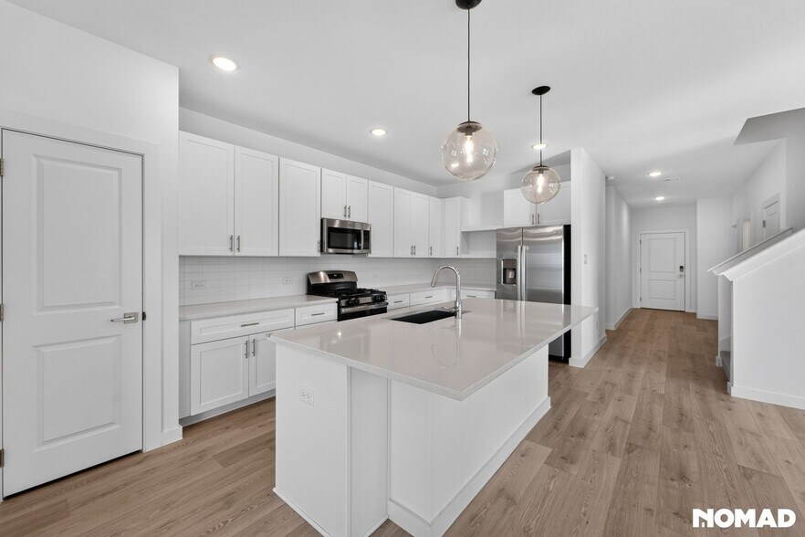 Building Photo - 2512 Broken Bow Dr