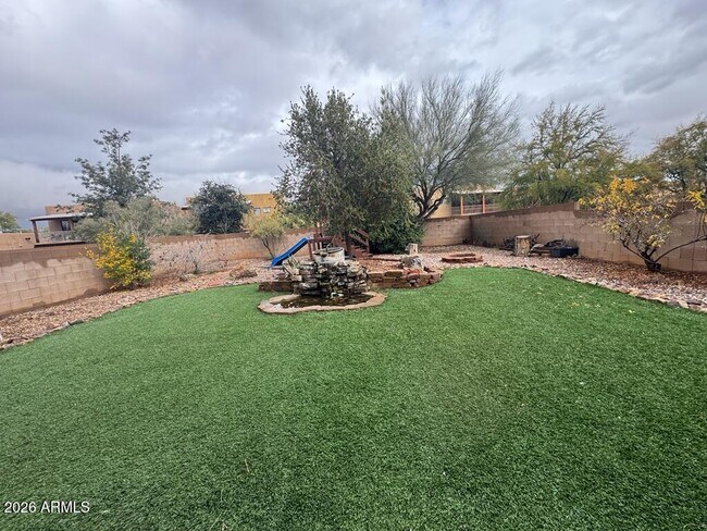 Building Photo - 1971 Knowlton St