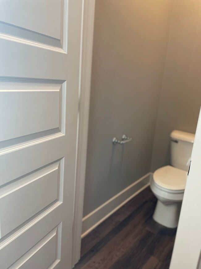 Building Photo - 3 Bedroom Home With Spacious Garage and Fenced Backyard!