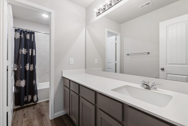 Building Photo - 2519 Moapa Dr