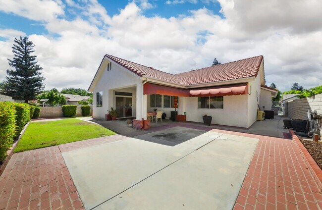 Building Photo - 9802 Bourbon Rose Ct