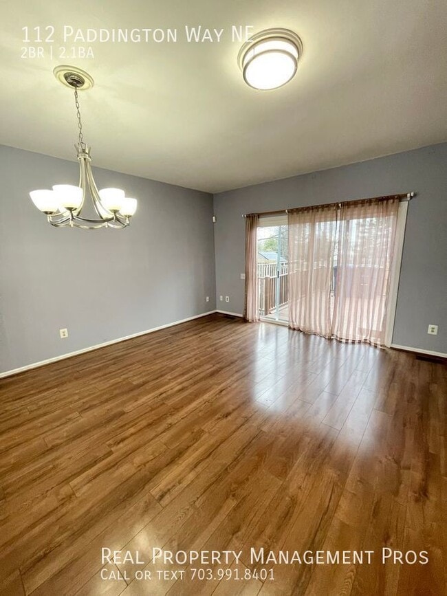 Building Photo - 112 Paddington Way NE