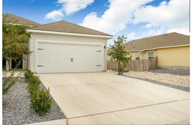 Building Photo - 537 Grayson Ln