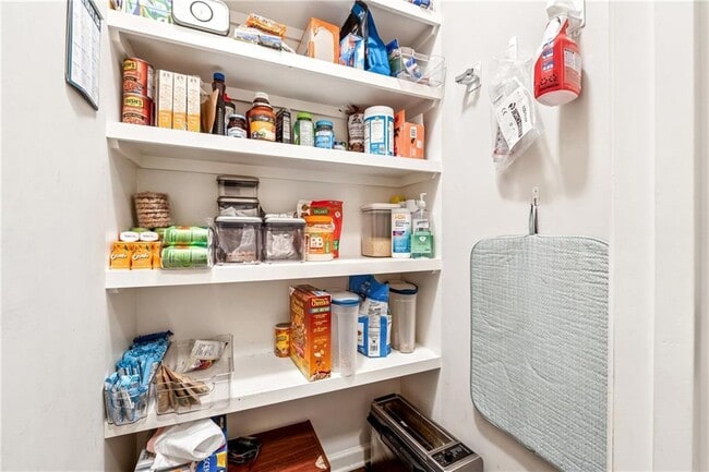 Building Photo - 3414 Bryerstone Cir SE