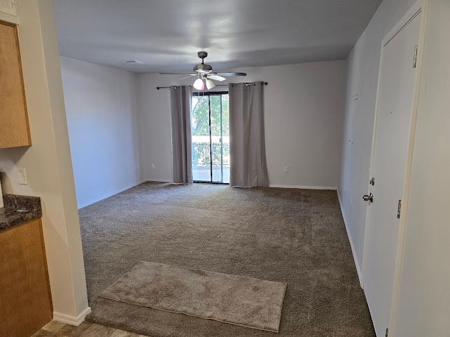 Building Photo - 6301 N Barcelona Ct