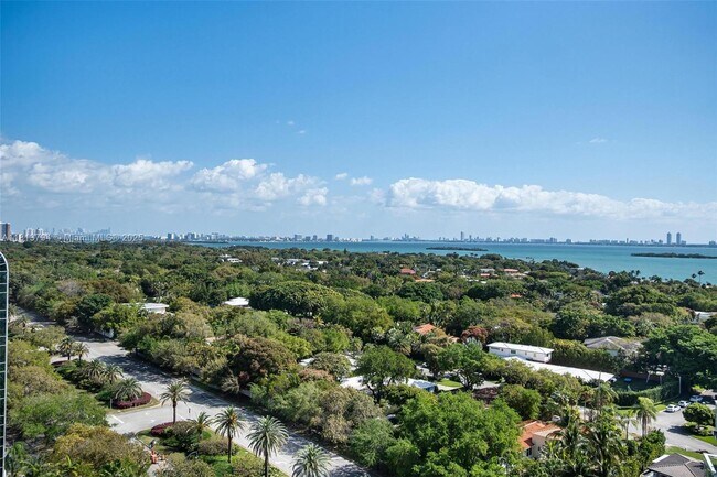 Building Photo - 4250 Biscayne Blvd