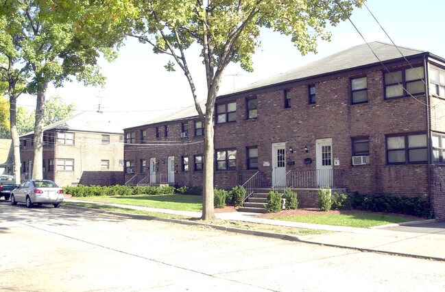 Building Photo - 641-653 Chestnut Ave