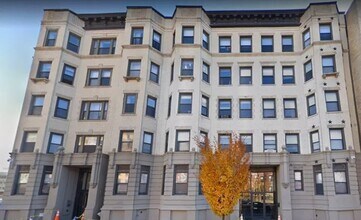 Building Photo - 833-835 Beacon St. Unit 5B