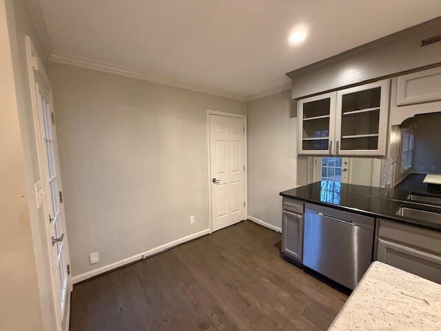 Building Photo - 2369 Brandt Vlg